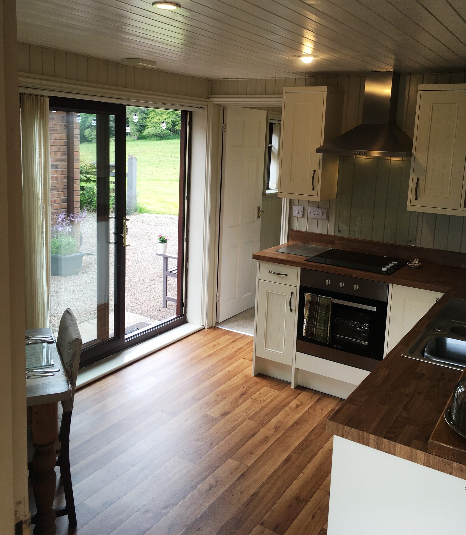 Meadow Suite kitchen